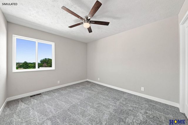 8846 Peregrine Road, Lincoln, NE 68505