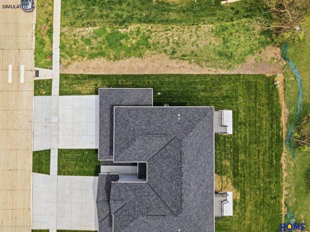 8846 Peregrine Road, Lincoln, NE 68505