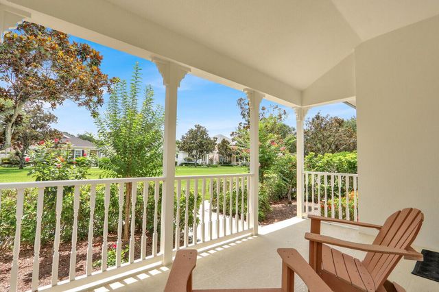 216 Juniper Way, Jupiter, FL 33458