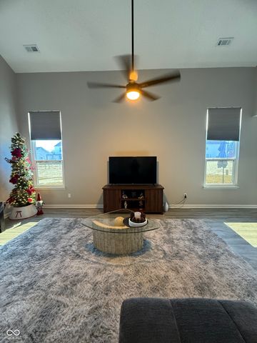 9665 Gull Lake Drive, Indianapolis, IN 46239