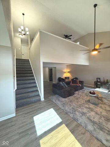 9665 Gull Lake Drive, Indianapolis, IN 46239