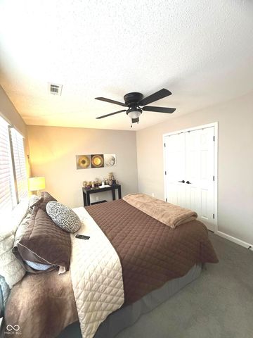 9665 Gull Lake Drive, Indianapolis, IN 46239