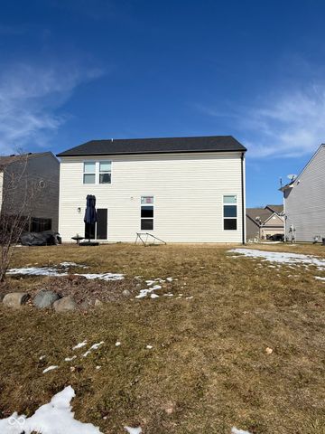 9665 Gull Lake Drive, Indianapolis, IN 46239