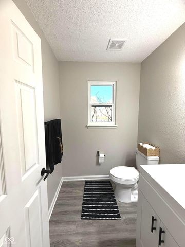 9665 Gull Lake Drive, Indianapolis, IN 46239