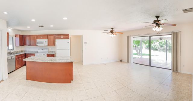 441 SE Glenwood Drive, Port St. Lucie, Port St Lucie, FL 34984