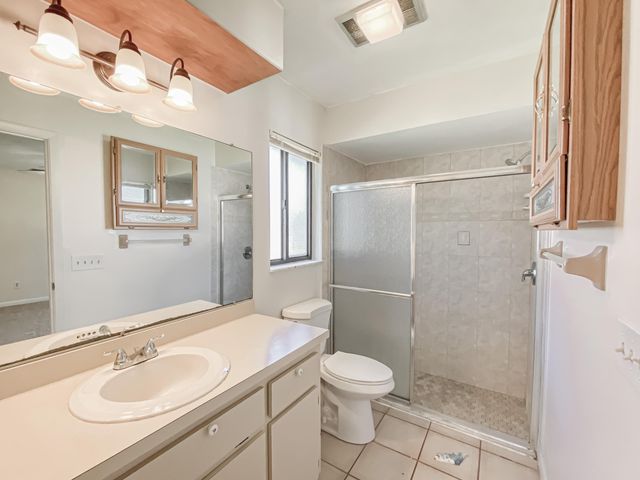 441 SE Glenwood Drive, Port St. Lucie, Port St Lucie, FL 34984