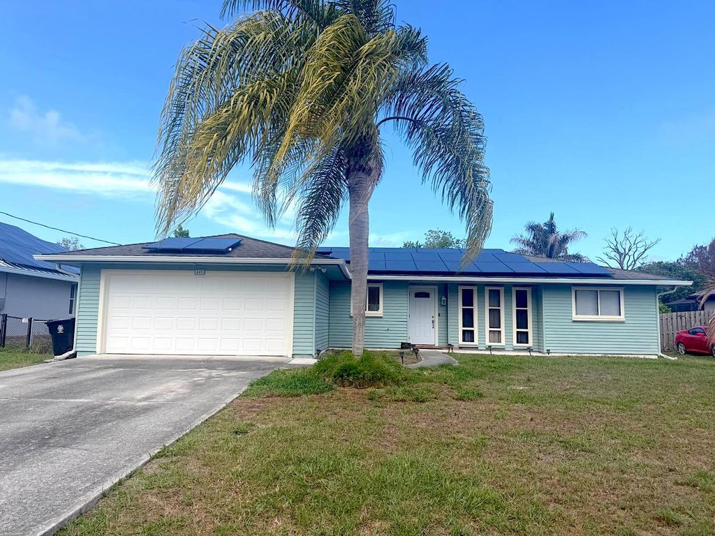 441 SE Glenwood Drive, Port St. Lucie, Port St Lucie, FL 34984