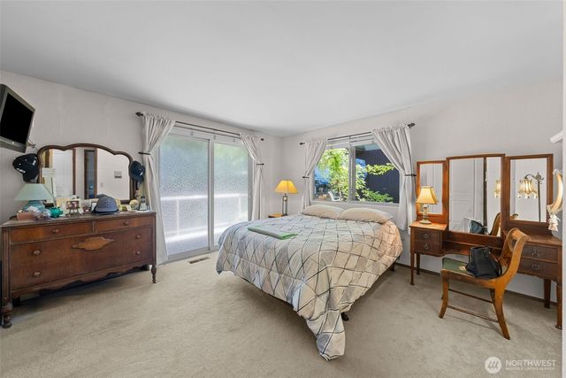 18216 77th Street E, Bonney Lake, WA 98391