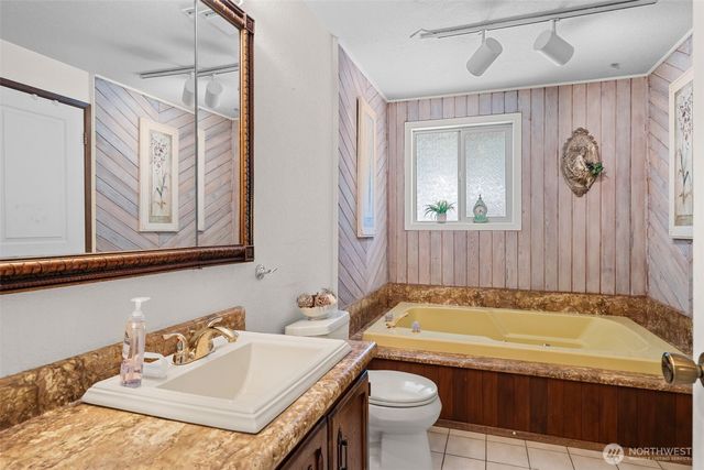 18216 77th Street E, Bonney Lake, WA 98391