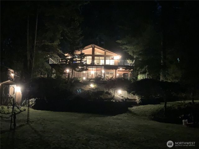 18216 77th Street E, Bonney Lake, WA 98391