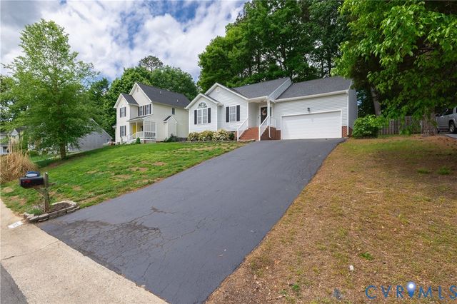 7932 Featherchase Ct, Chesterfield, VA 23832