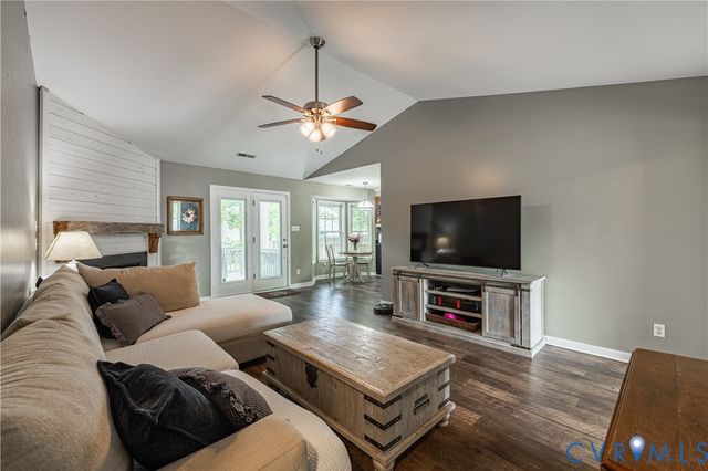 7932 Featherchase Ct, Chesterfield, VA 23832