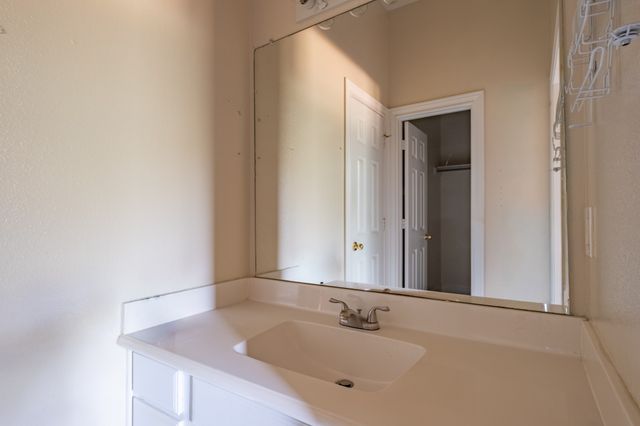 240 Timberleaf Drive, Double Oak, TX 75077