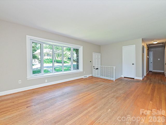 6947 Woodstock Drive, Charlotte, NC 28210
