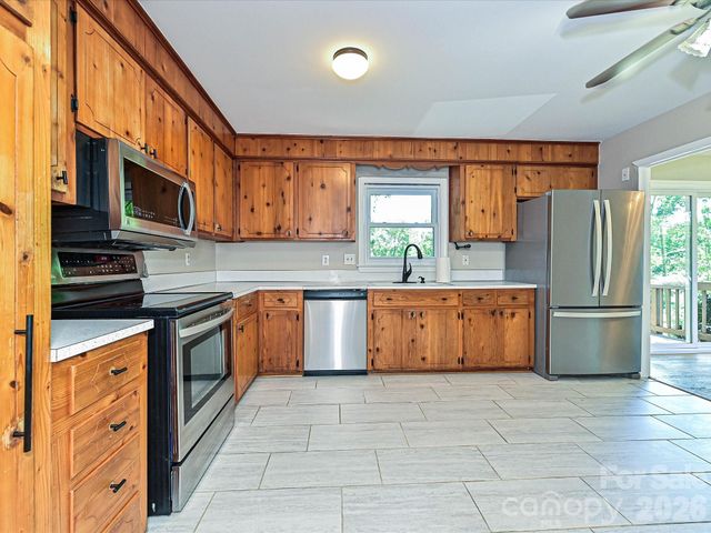 6947 Woodstock Drive, Charlotte, NC 28210