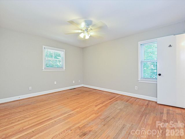 6947 Woodstock Drive, Charlotte, NC 28210