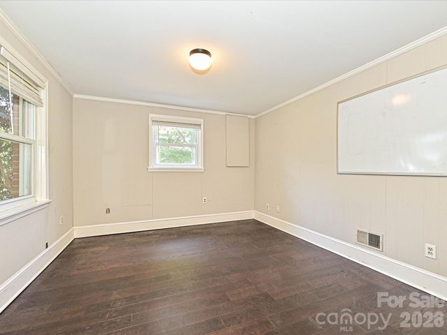 6947 Woodstock Drive, Charlotte, NC 28210