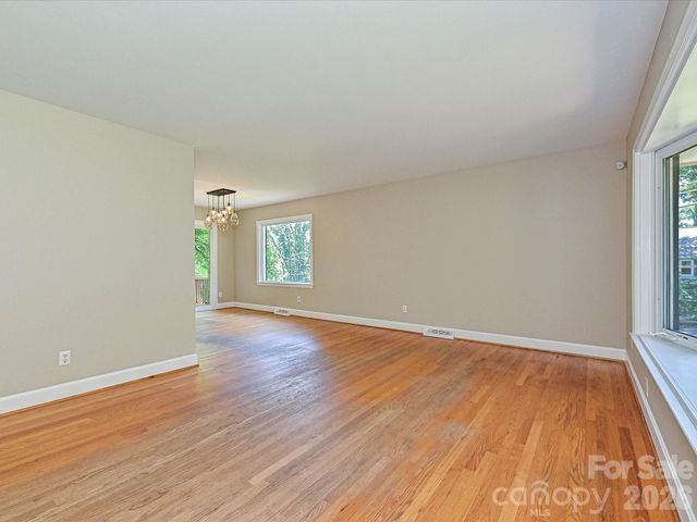 6947 Woodstock Drive, Charlotte, NC 28210