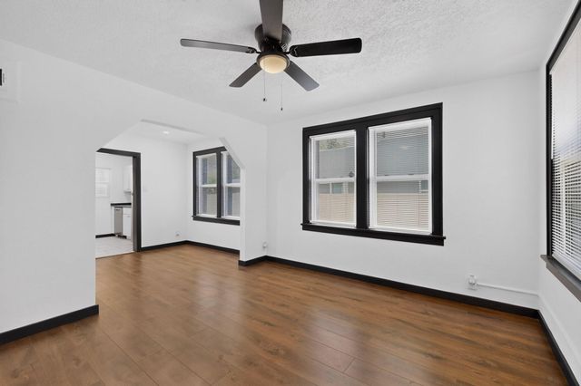 322 Princeton Drive SE, Albuquerque, NM 87106