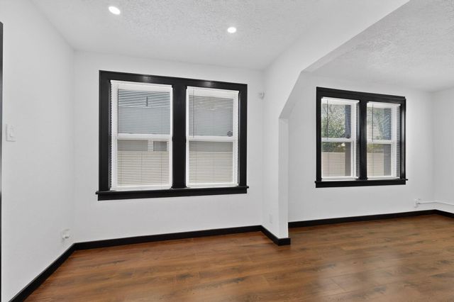 322 Princeton Drive SE, Albuquerque, NM 87106