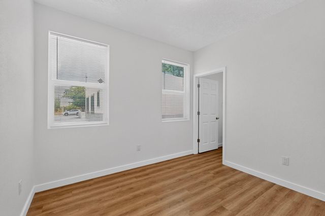322 Princeton Drive SE, Albuquerque, NM 87106