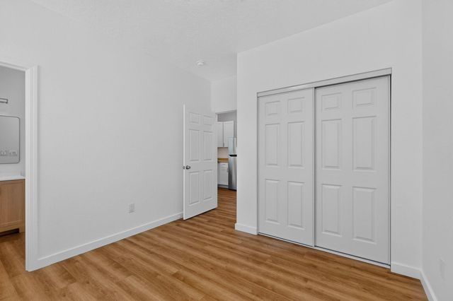 322 Princeton Drive SE, Albuquerque, NM 87106