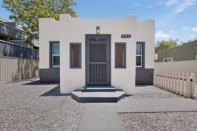 322 Princeton Drive SE, Albuquerque, NM 87106
