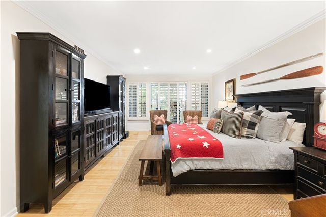 1 Sea Cove Lane, Newport Beach, CA 92660