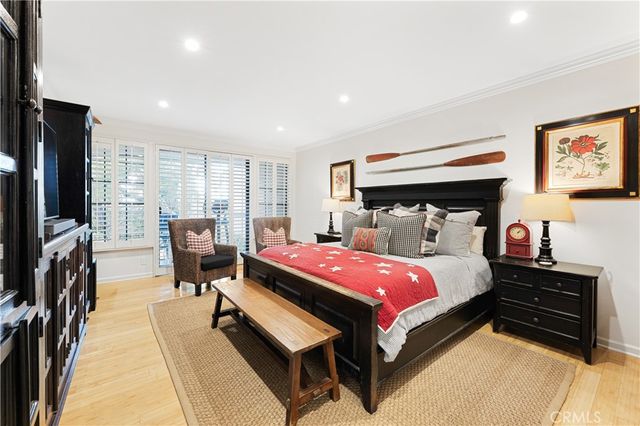 1 Sea Cove Lane, Newport Beach, CA 92660