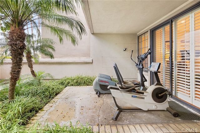 1 Sea Cove Lane, Newport Beach, CA 92660