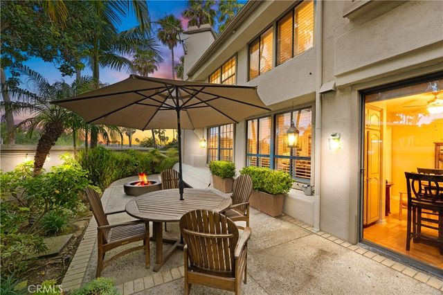 1 Sea Cove Lane, Newport Beach, CA 92660