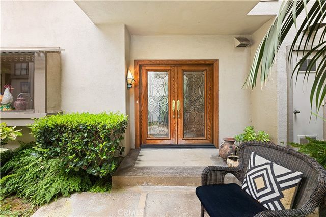 1 Sea Cove Lane, Newport Beach, CA 92660