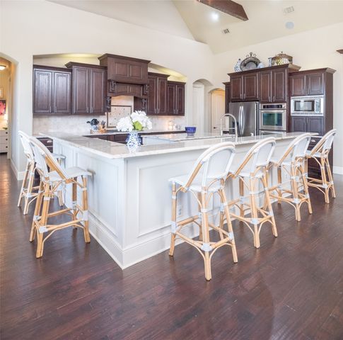 811 Red Store Court, Lucas, TX 75002