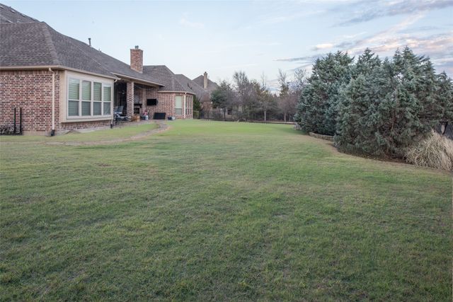 811 Red Store Court, Lucas, TX 75002