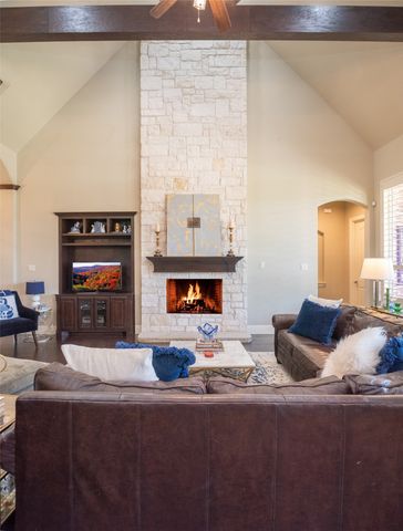 811 Red Store Court, Lucas, TX 75002