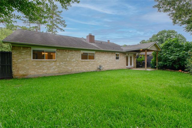4110 Garden Springs Drive, Houston, TX 77339