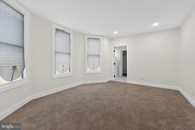 3706 CHATHAM RD, Baltimore, MD 21215