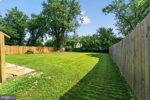 3706 CHATHAM RD, Baltimore, MD 21215