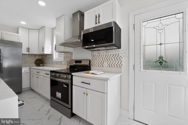 3706 CHATHAM RD, Baltimore, MD 21215