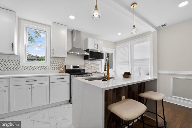 3706 CHATHAM RD, Baltimore, MD 21215