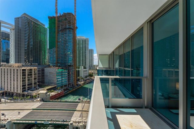200 Biscayne Boulevard Way 1406, Miami, FL 33131