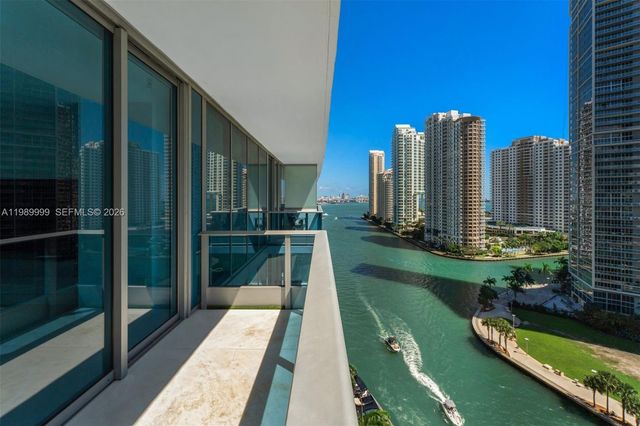 200 Biscayne Boulevard Way 1406, Miami, FL 33131