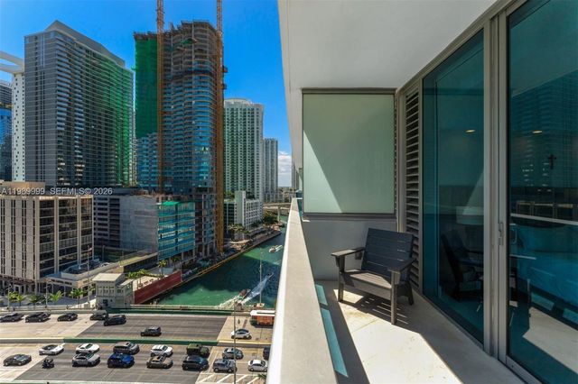 200 Biscayne Boulevard Way 1406, Miami, FL 33131