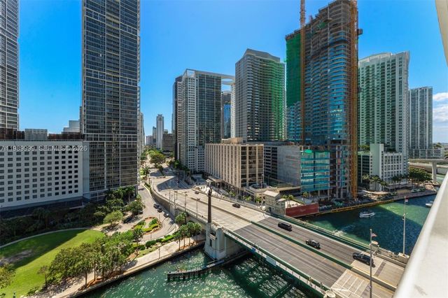 200 Biscayne Boulevard Way 1406, Miami, FL 33131