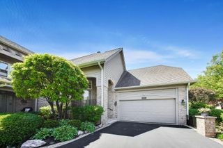 11171 Edgebrook Lane, Indian Head Park, IL 60525