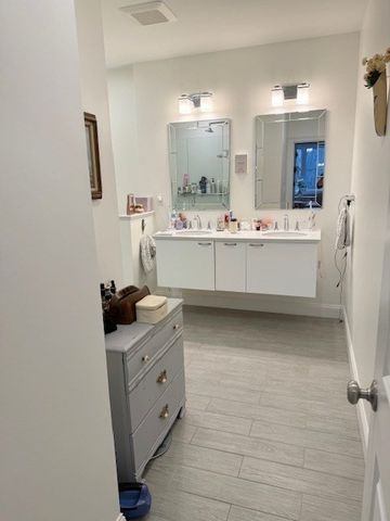 2 Inwood Dr 2010, Woburn, MA 01801