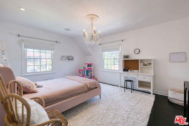 10736 Le Conte Avenue, Los Angeles, CA 90024