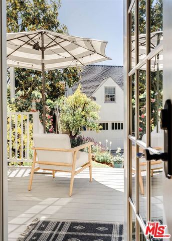 10736 Le Conte Avenue, Los Angeles, CA 90024