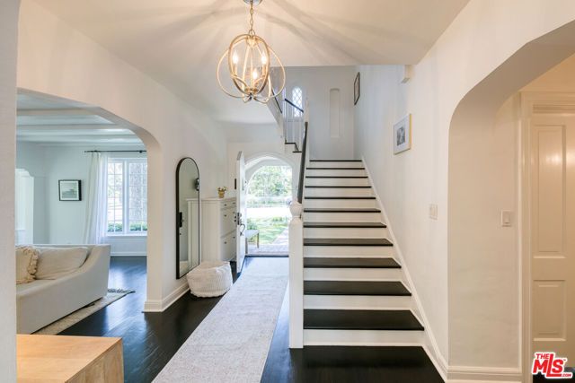 10736 Le Conte Avenue, Los Angeles, CA 90024