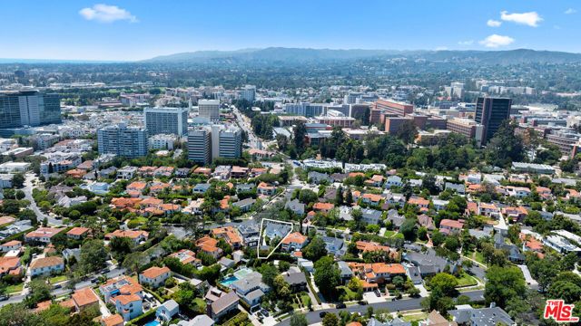 10736 Le Conte Avenue, Los Angeles, CA 90024